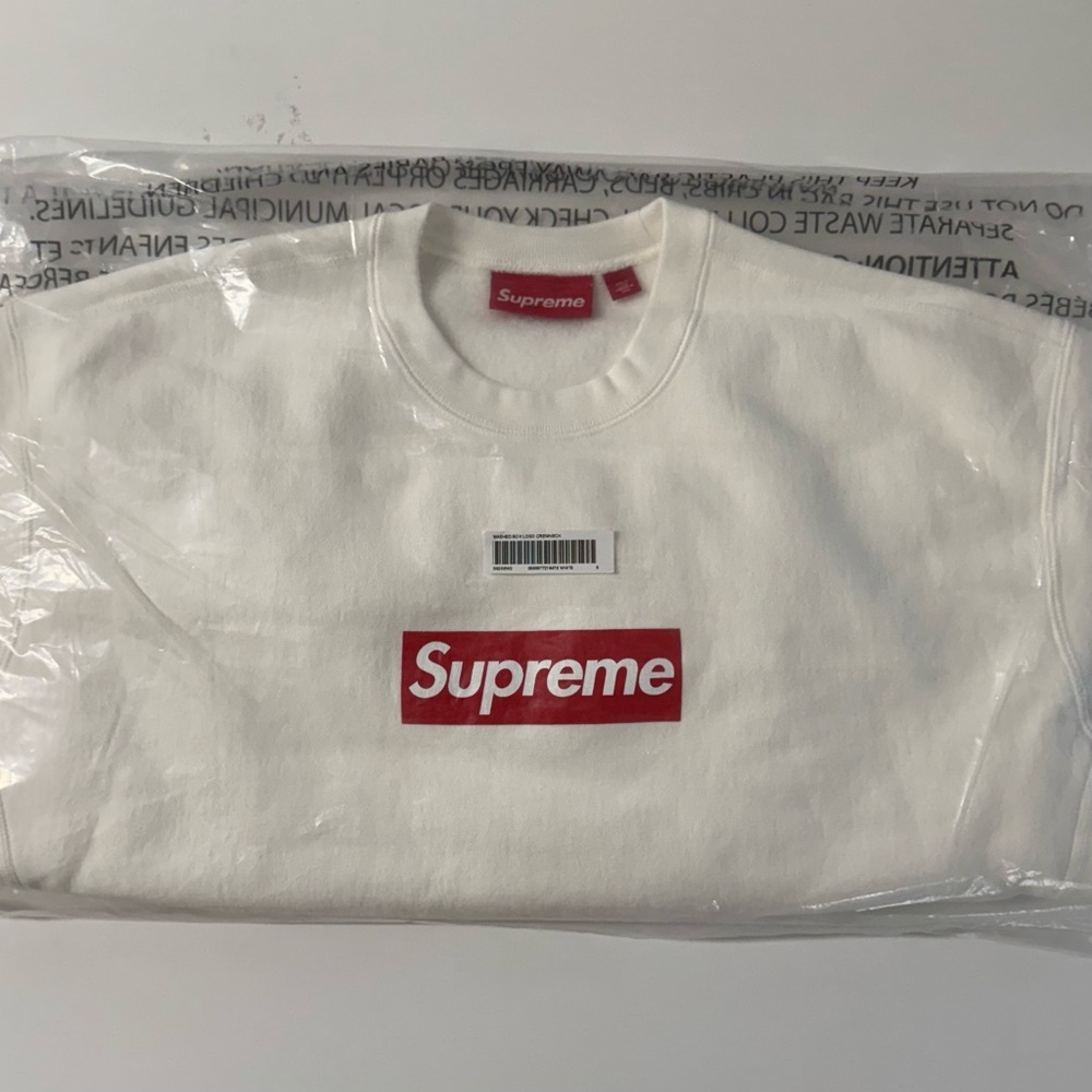 Supreme Washed Box Logo Crewneck